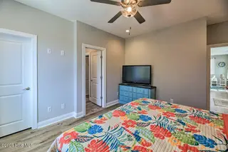 124 Salt Marsh Way, Atlantic Beach, NC 28512 – photo 7: Pink9