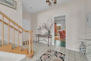 6605 Ocean Drive, Emerald Isle, NC 28594 – photo 13: entrance foyer