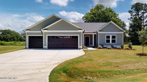 100 Windemere Lane, Goldsboro