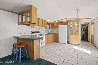 178 Cedarwood Drive, Swansboro, NC 28584 – photo 7: 7-web-or-mls-174-Cedarwood-6-29-26-006