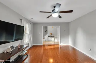 8 Arrowhead Drive, Hubert, NC 28539 — 4-bedroom home in Great Neck Shores, Hubert, NC, photo 8 of 31: DSC_3605