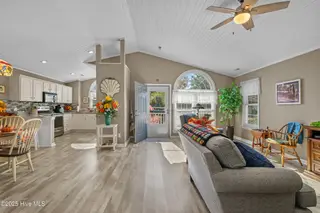 482 Pepper Breeze Avenue SW, Calabash, NC 28467 — 2-bedroom home in Saltaire Village, Calabash, NC, photo 6 of 54: 482 pepper breeze ave sw - 12
