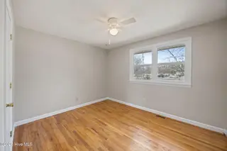 2909 Northwoods Drive, Jacksonville, NC 28540 – photo 22: 20-web-or-mls-2909 Northwoods Dr. 51