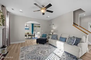 1807 Olde Farm Road, Morehead City, NC 28557 – photo 4: Living Room