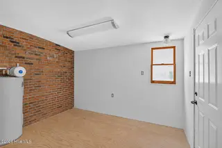 6960 Us 70 Highway E, New Bern, NC 28560 – photo 15: Unfinished room