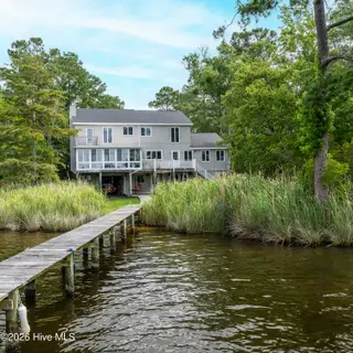 5616 Gondolier Drive, New Bern, NC 28560 – photo 6: 5616 Gondolier Drive, New Bern