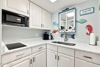 1918 W Fort Macon Road 134, Atlantic Beach, NC 28512 – photo 18: 24-web-or-mls-IMG_1580_edit