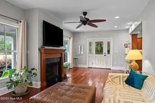 1222 N 20th Street, Morehead City, NC 28557 – photo 6: 46-web-or-mls-1S3A9970