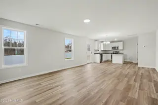 30 E Emily Gardens Drive, Selma, NC 27576 – photo 7: 005_file_7378