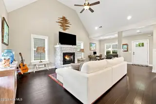 2112 Dahlonega Drive, Winterville, NC 28590 – photo 7: 7) 75282-6a738ae2e3fb7