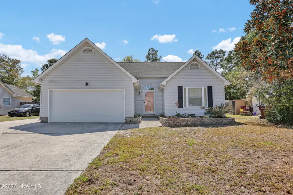 819 Bay Blossom Drive, Wilmington, NC 28411 – photo 1 of 28: 001_img_1421_650
