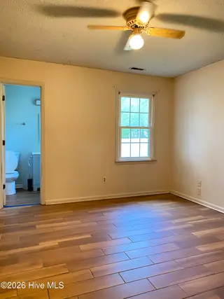 234 Cedar Creek Drive, Jacksonville, NC 28540 – photo 5: 7 bedroom primary 234 Cedar Creek Dr Jac