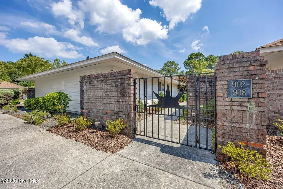 908 Summerlin Falls Court, Wilmington, NC 28412 – photo 1 of 24