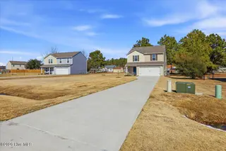 2142 Carriage Drive, Kinston, NC 28504 – photo 4: 04-2142 Carriage Dr-4
