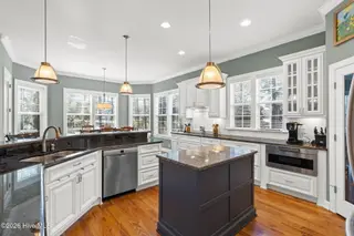 540 Westchester Place SW, Ocean Isle Beach, NC 28469 – photo 18: 29-web-or-mls-cammediallc.com (43)