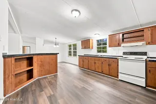 286 Mill Creek Road, Newport, NC 28570 – photo 13: Kitchen view