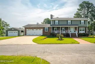 552 Lamont Street, Belhaven, NC 27810 – photo 1: 552 Lamont