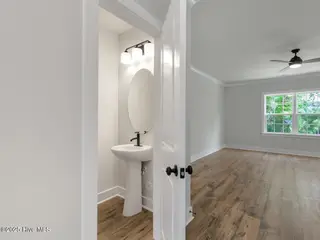 206 Triton Lane, Surf City, NC 28445 – photo 14: Similar to Home