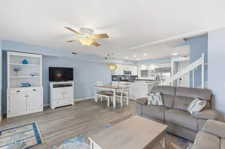 1401 Canal Drive Apt 3, Carolina Beach, NC 28428 – photo 19: 24_IMG_4559