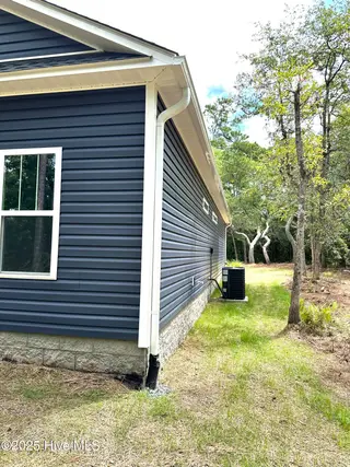 321 NE 52nd Street, Oak Island, NC 28465 – photo 9: IMG_4496