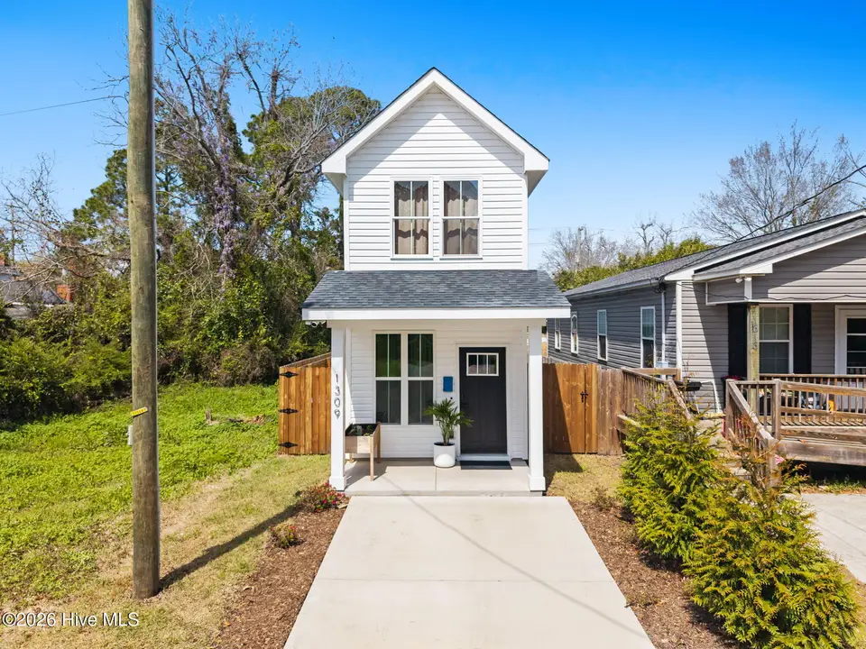 1309 Marsdon Avenue, Wilmington, NC 28401 — 3-bedroom home in Downtown, Wilmington, NC, photo 1 of 22: 2-web-or-mls-cammediallc.com (8 of 41)