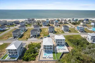 409 E Fourth Street, Ocean Isle Beach, NC 28469 – photo 10: 18-Kahunaphoto.com-10.jpg