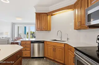 4425 Arendell Street 304, Morehead City, NC 28557 – photo 16: Kitchen