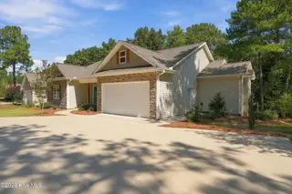 220 Sugar Pine Drive, Pinehurst, NC 28374 – photo 2: 3-web-or-mls-DSC03056