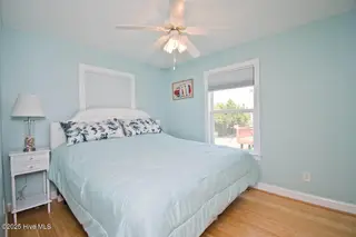 5405 Emerald Drive, Emerald Isle, NC 28594 – photo 22: 2nd Level - Bedroom 1