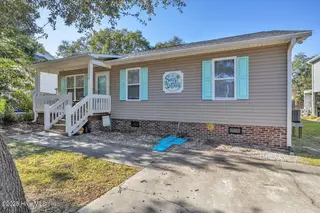 135 NE 36th Street, Oak Island, NC 28465 – photo 5: 38-Final 135 NE 36th St OKI-RJREM-7125