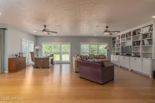 301 Sandy Point Drive, Beaufort, NC 28516 – photo 6: 11
