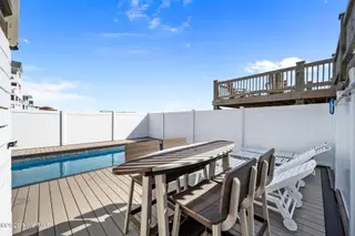 728 New River Inlet Road, North Topsail Beach, NC 28460 – photo 20: 18-web-or-mls-17-print-16