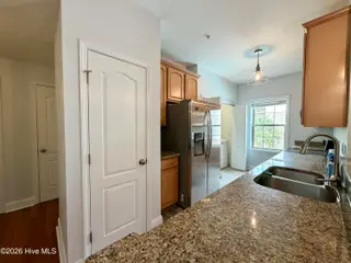 123 Covil Avenue Unit 201, Wilmington, NC 28403 – photo 4: Kitchen