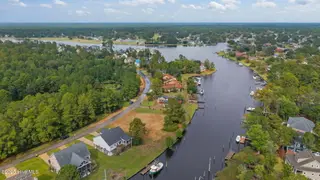 5710 339 Gondolier Drive, New Bern, NC 28560 – photo 13: 9-web-or-mls-DJI_20250929144104_0051_D