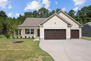 109 Windemere Lane, Goldsboro, NC 27530 – photo 1: Front