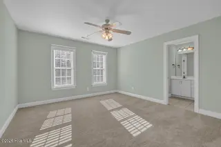 4907 Whitner Drive, Wilmington, NC 28409 — 3-bedroom townhome in Holly Glen, Wilmington, NC, photo 20 of 37