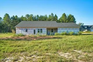 171 Spring Meadows Drive, Aberdeen, NC 28315 – photo 5: 05-5_171 Spring Meadows Dr., Aberdeen, N