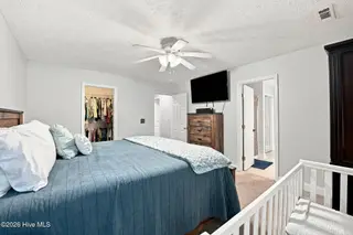 135 Luke Court, New Bern, NC 28560 – photo 13: Primary Suite