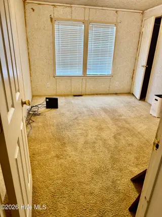616 7th Street SE, Bolivia, NC 28422 — 3-bedroom manufactured home in Sunset Harbor, Bolivia, NC, photo 16 of 24
