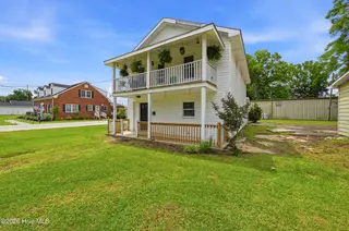 313 W Lewis Street A & B, Whiteville, NC 28472 – photo 2: 313_W_Lewis_St_Whiteville_NC_002