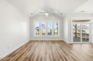 304 Oceanaire Lane, Surf City, NC 28445 – photo 6