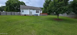 1705 Crawfords Pointe Drive, Greenville, NC 27834 — 3-bedroom home in Crawfords Pointe, Greenville, NC, photo 21 of 23