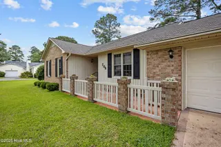 708 Plantation Drive, New Bern, NC 28562 – photo 3: 40-web-or-mls-0C0A0778