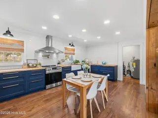209 Puller Drive, Jacksonville, NC 28540 – photo 8: Kitchen