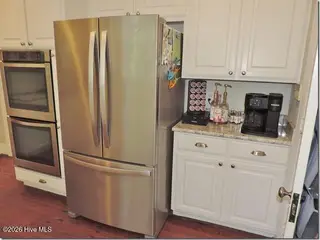 131 Ripley Road NW, Wilson, NC 27893 — 4-bedroom home in Recreation Park, Wilson, NC, photo 18 of 53: 17 Kitchen