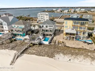 728 New River Inlet Road, North Topsail Beach, NC 28460 – photo 9: 23-web-or-mls-22-print-21