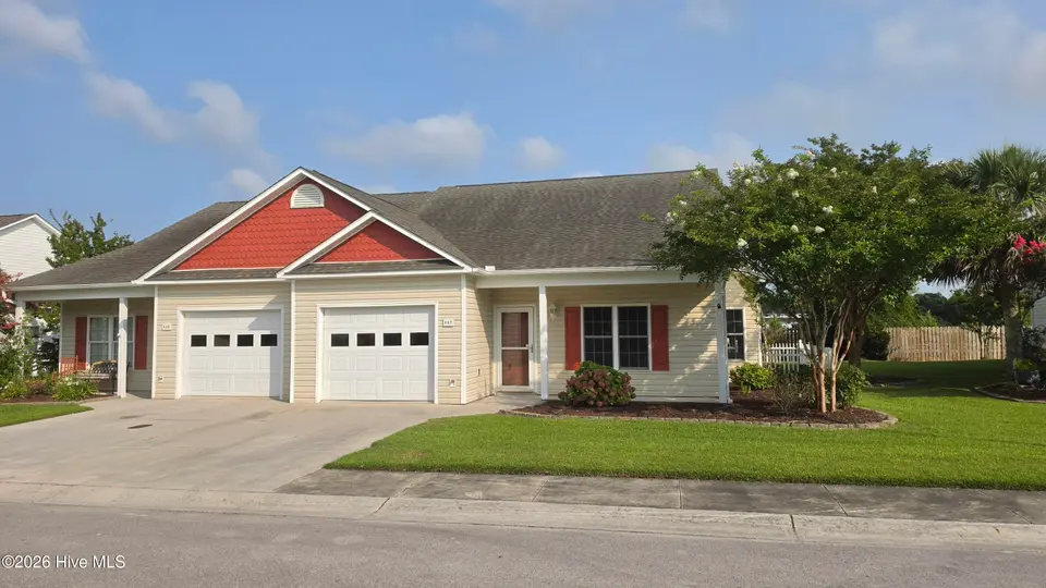 117 Palmetto Place Circle, Beaufort, NC 28516 – photo 1 of 34: 20260717_172516
