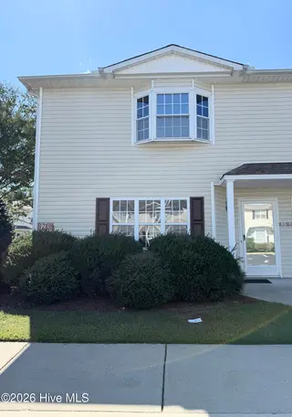 2108 Flagstone Court B1, Greenville, NC 27834 — 3-bedroom townhome in Cobblestone, Greenville, NC, photo 1 of 26: IMG_6765