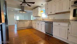 2704 Waccamaw Shores Road, Lake Waccamaw, NC 28450 – photo 19: IMG_0664