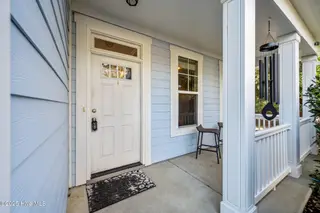 101 Superior Court, Hampstead, NC 28443 — 4-bedroom home in Saltwater Landing, Hampstead, NC, photo 3 of 40: 35-web-or-mls-03